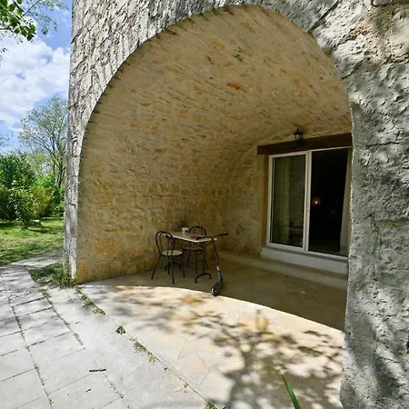 Maison - Charmante Maison Avec Piscine 度假居