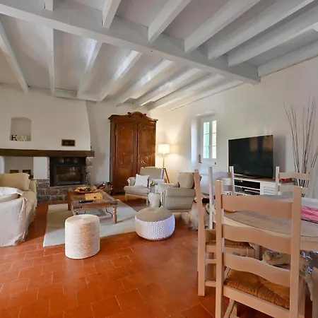 Maison - Charmante Maison Pour 10 Voyageurs